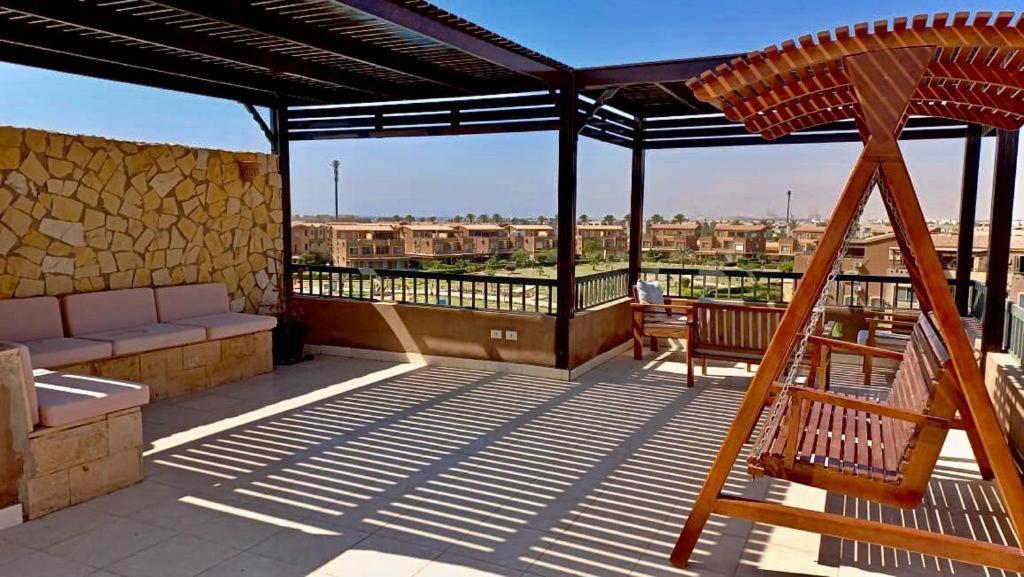 Chalet Marina Wadi Degla Families Only Pool View 2Nd Floor 6 Adults Ain Sukhna Exterior foto