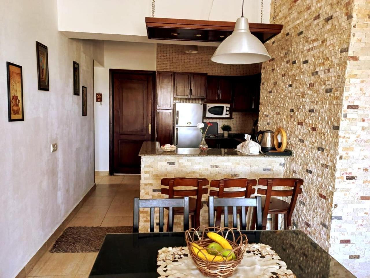 Chalet Marina Wadi Degla Families Only Pool View 2Nd Floor 6 Adults Ain Sukhna Exterior foto